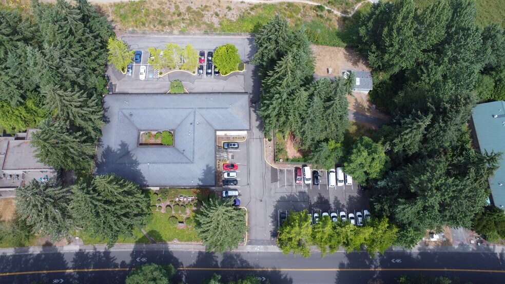 More Photos Of 402 S 333rd St, Federal Way Office Residential For Sale