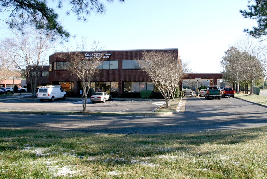 More Photos Of 770 Lynnhaven Pky, Virginia Beach Medical For Sale
