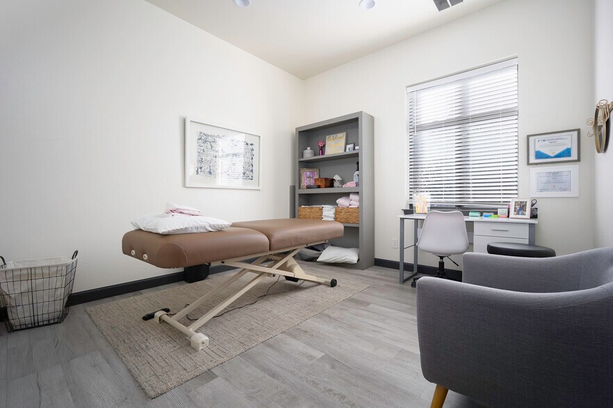 More Photos Of 9433 N Kelley Ave, Oklahoma City Office For Sale