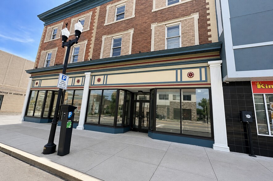 Primary Photo Of 1600 Atlantic Ave, Atlantic City Storefront Retail Residential For Lease