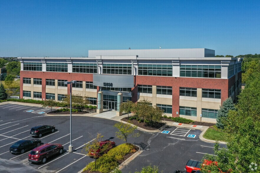 More Photos Of 15950 W Dodge Rd, Omaha Office For Lease