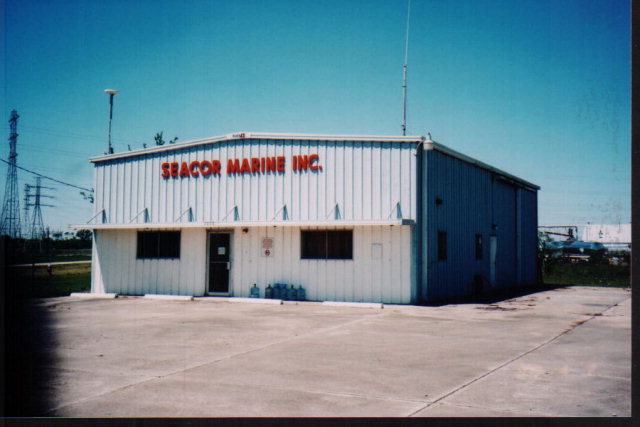 More Photos Of 2008 Jones Rd, Freeport Warehouse For Lease