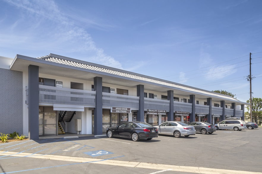 More Photos Of 840-898 N Main St, Orange Research And Development For Lease
