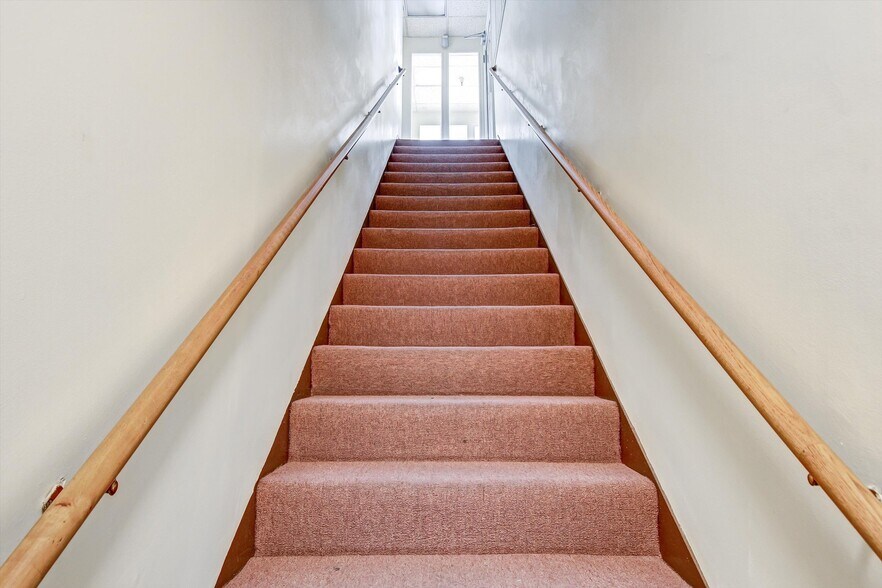 More Photos Of 263-265 Golden Gate Ave, San Francisco Storefront Retail Office For Lease