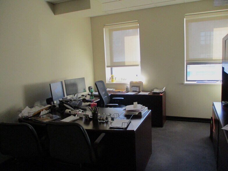 More Photos Of 2555 Ocean Ave, Brooklyn Storefront Retail Office For Lease