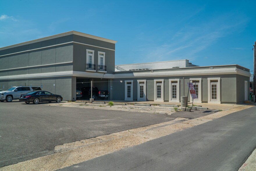 More Photos Of 1414 25th Ave, Gulfport Medical For Lease