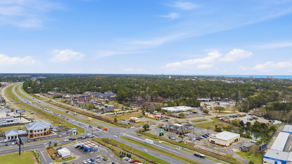 More Photos Of 100 Garden Manor Ct, Murrells Inlet Apartments For Sale
