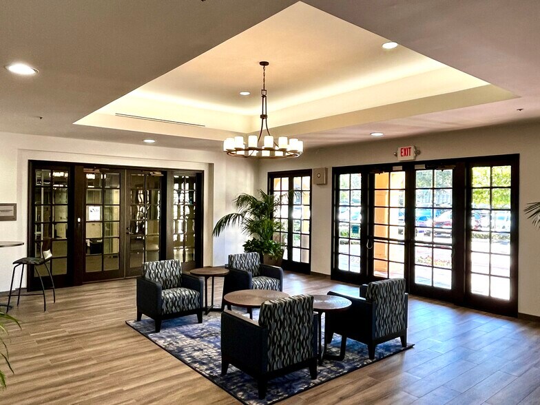 More Photos Of 770 Paseo Camarillo, Camarillo Loft Creative Space For Lease