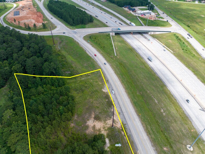 More Photos Of 1.99 I-45 Feeder Southbound, Huntsville Land For Sale