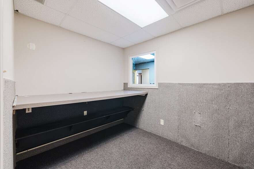More Photos Of 1750 Manzanita Dr, Elko Office Residential For Sale