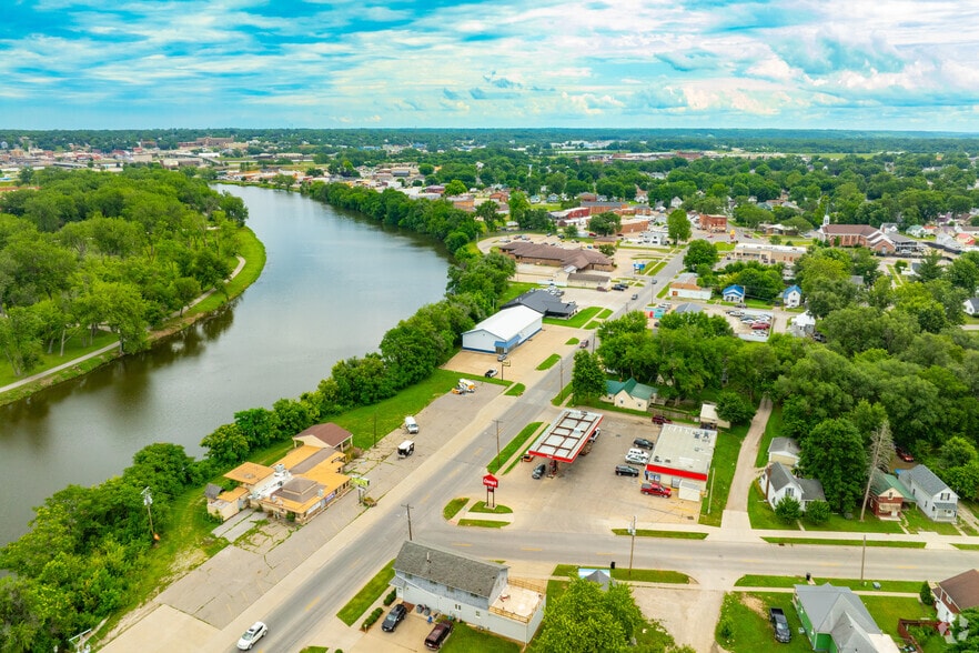 More Photos Of 345 Richmond Ave, Ottumwa Restaurant For Sale