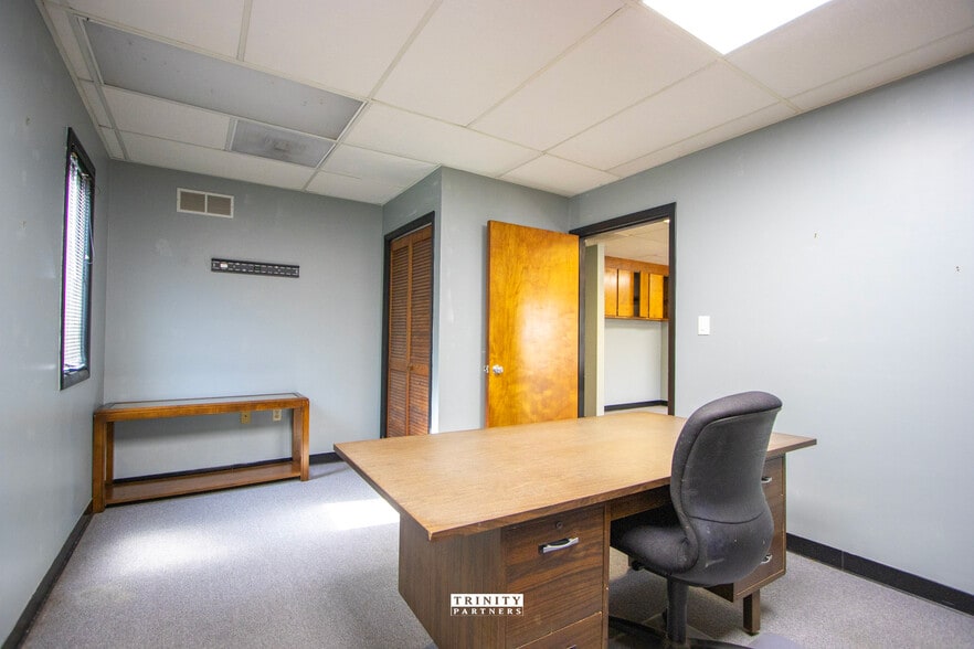 More Photos Of 3320 Platt Springs Rd, West Columbia Medical For Lease