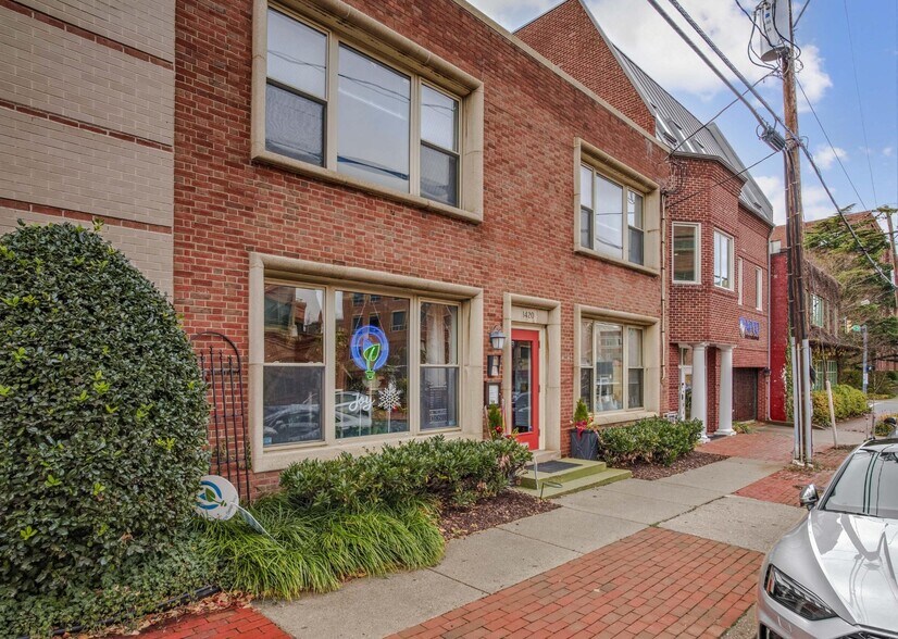 More Photos Of 1420 Prince St, Alexandria Office For Lease