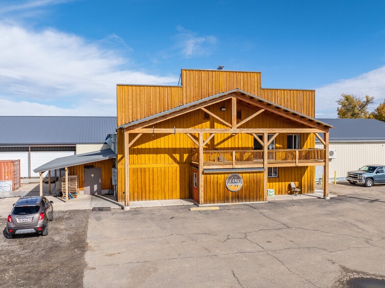 More Photos Of 2024 Cy Ave, Casper Freestanding For Sale