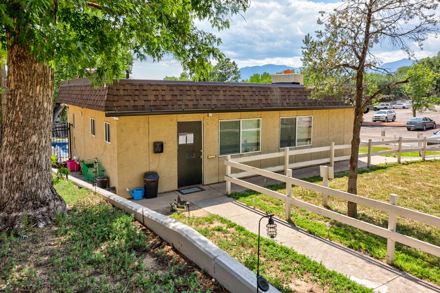 More Photos Of 3603 Airport Rd, Colorado Springs Apartments For Sale