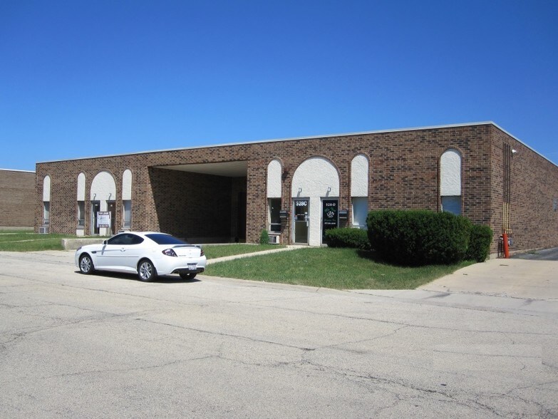 Primary Photo Of 528-532 Morse Ave, Schaumburg Warehouse For Lease
