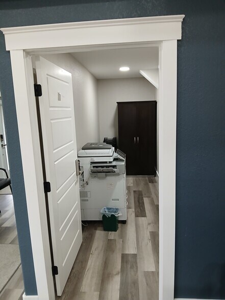 More Photos Of 4400 Bayou Blvd, Pensacola Medical For Lease