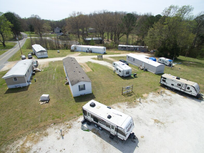 More Photos Of 190 Nobles Rd, Paris Specialty For Sale