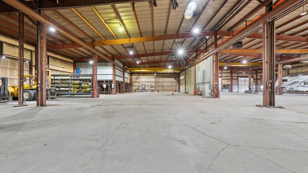 More Photos Of 1722 Morgan Rd, Sunnyside Warehouse For Sale