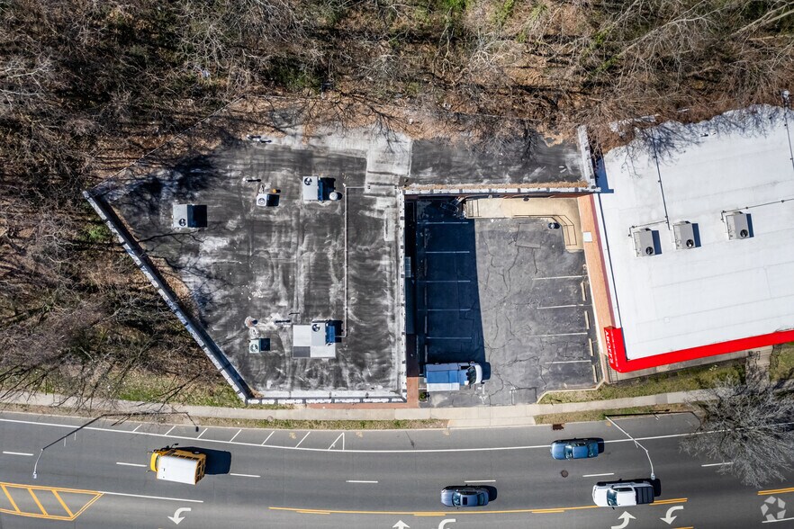 More Photos Of 1 Brewster St, Glen Cove Loft Creative Space For Lease