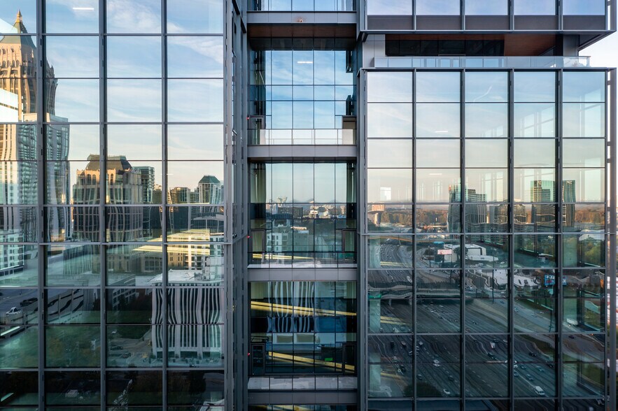 More Photos Of 1020 Spring St, Atlanta Office For Lease