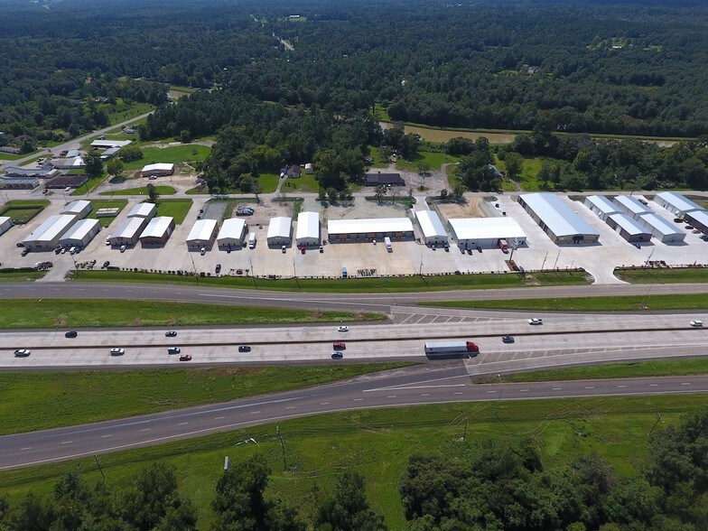 More Photos Of 11075 Eastex Fwy, Beaumont Unknown For Lease