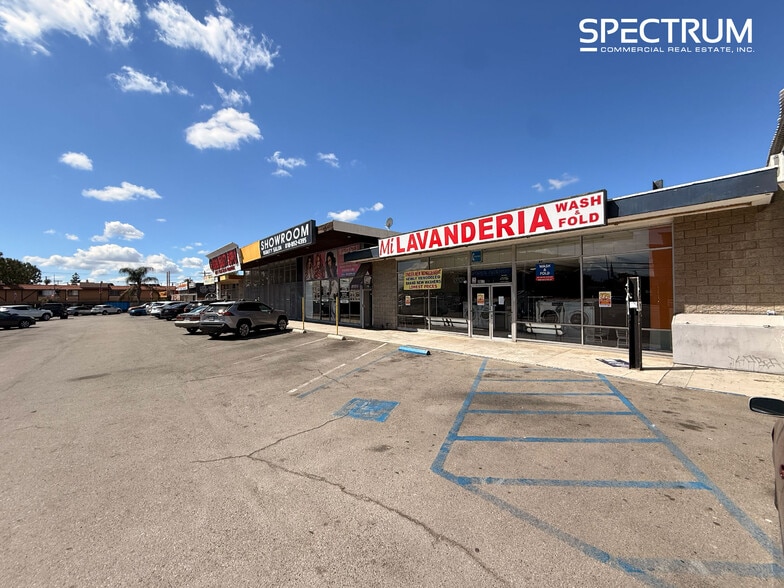 More Photos Of 8907-8917 Woodman Ave, Panorama City Storefront For Lease