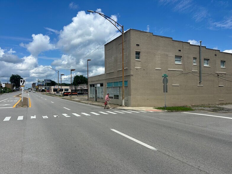 Primary Photo Of 5538 Maccorkle Ave SE, Charleston Office For Lease