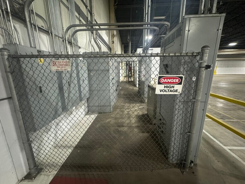 More Photos Of 2380 E Millikin Pky, Decatur Distribution For Lease