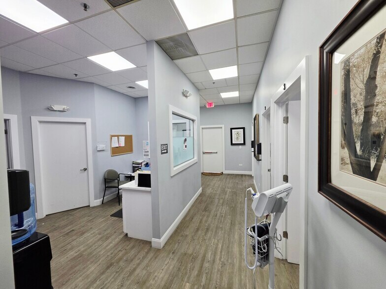 More Photos Of 200 N Gary Ave, Carol Stream Medical For Sale