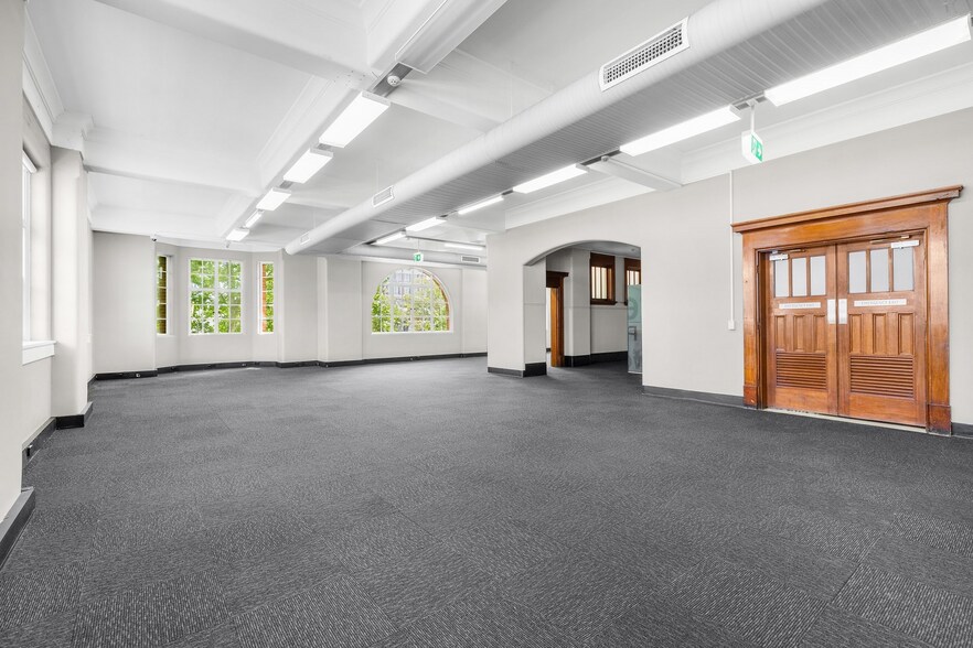 More Photos Of 593 Hunter St, Newcastle West Office For Lease