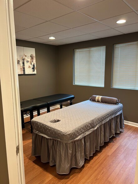More Photos Of 656 Main St, Port Jefferson Office Residential For Lease