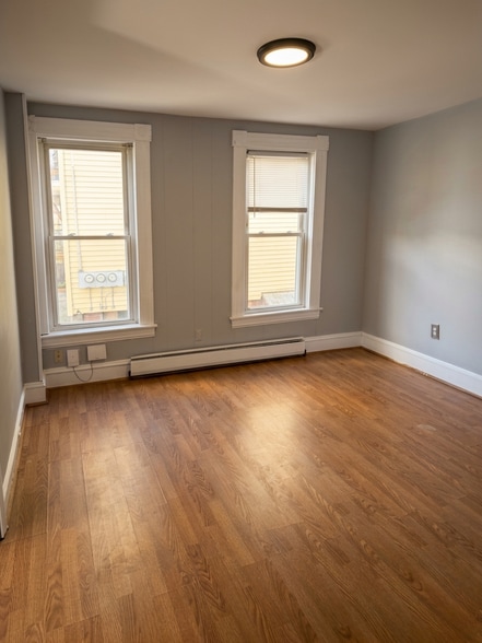 More Photos Of 492-494 Wilson St, Manchester Apartments For Sale