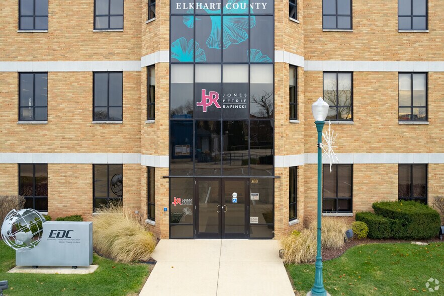 More Photos Of 300 Nibco Pky, Elkhart Loft Creative Space For Lease