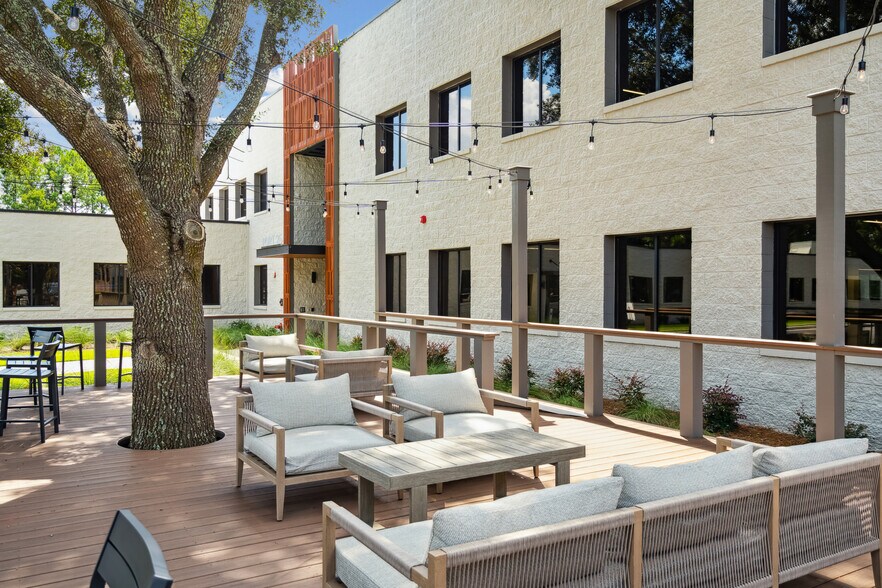 More Photos Of Port 26 | 2155 Eagle Drive, North Charleston Office For Lease