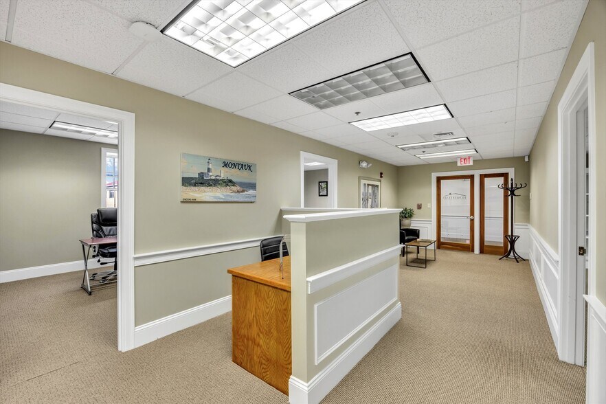 More Photos Of 540 Main St, Hyannis General Retail For Sale