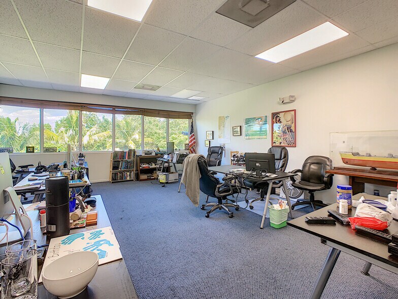 More Photos Of 777 SE 20th St, Fort Lauderdale Loft Creative Space For Lease