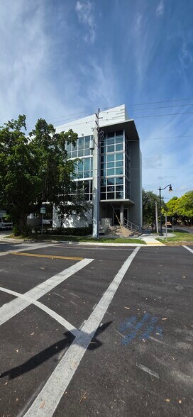 More Photos Of 2801 SW 3rd Ave, Miami Medical For Sale