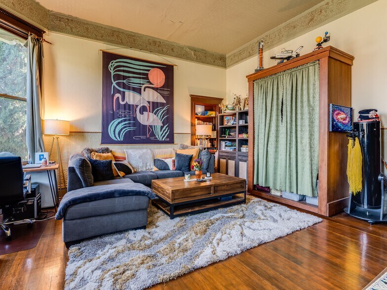 More Photos Of 687 Islay St, San Luis Obispo Apartments For Sale