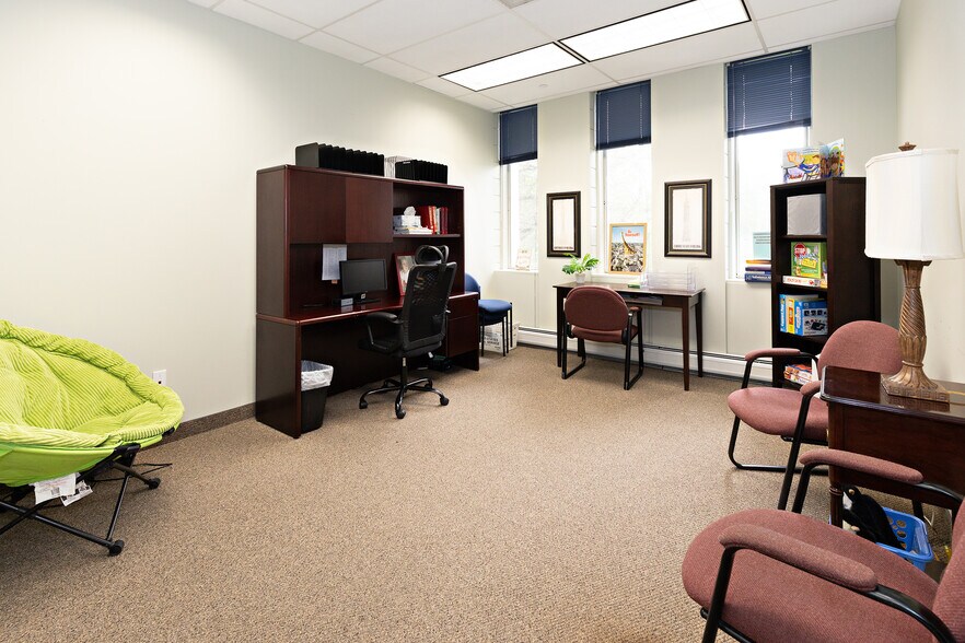 More Photos Of 210 Malapardis Rd, Cedar Knolls Office For Lease