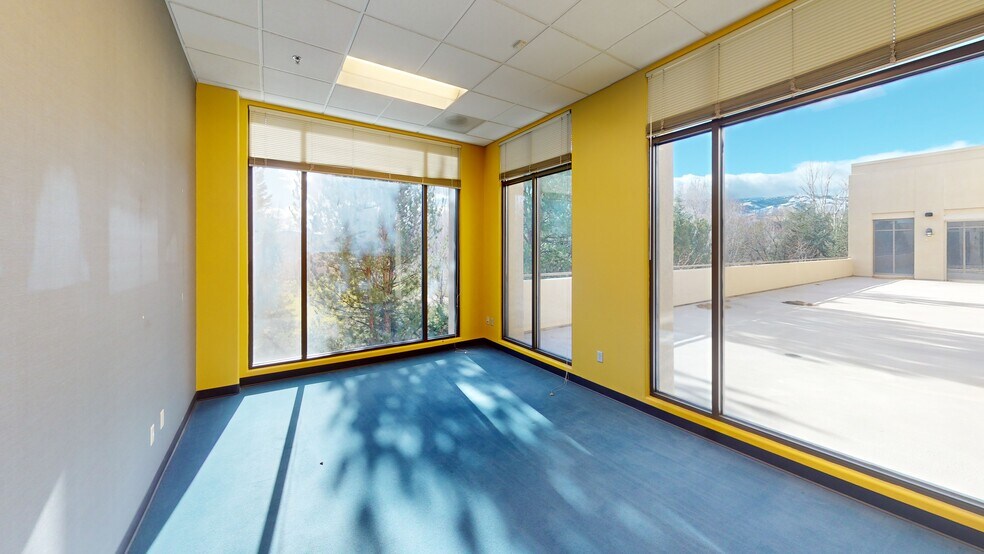 More Photos Of 5441 Kietzke Ln, Reno Office For Sale