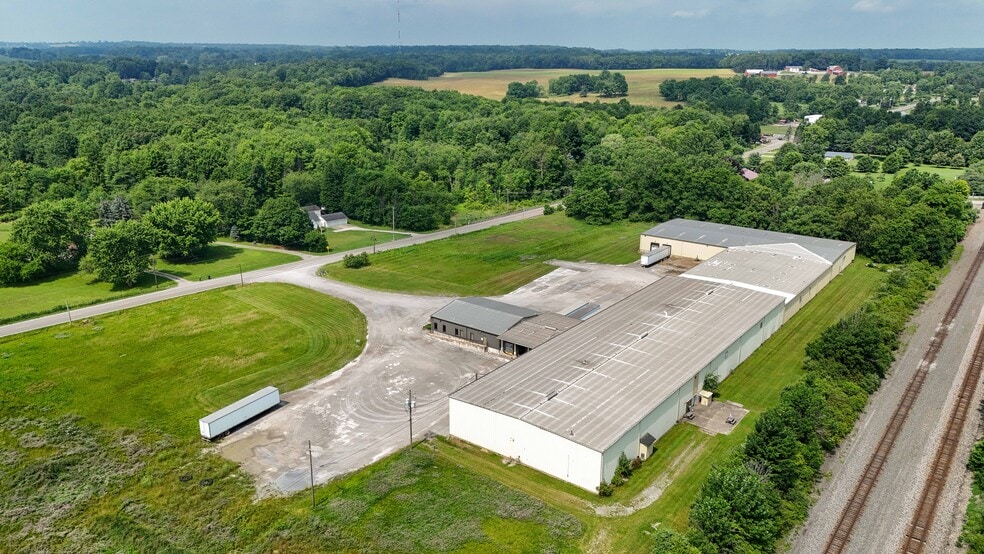 More Photos Of 964 Benton Rd, Salem Warehouse For Sale