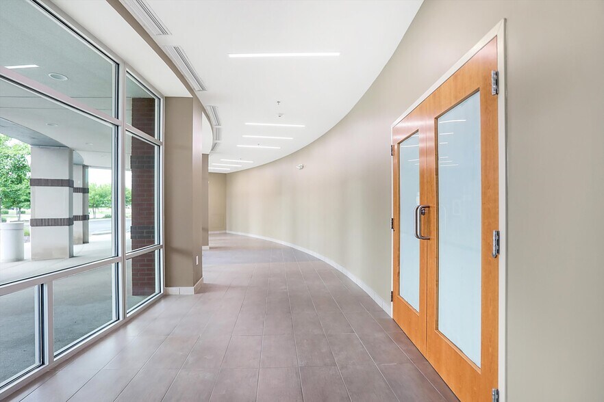 More Photos Of 1000 S US Highway 31, Greenwood Medical For Sale