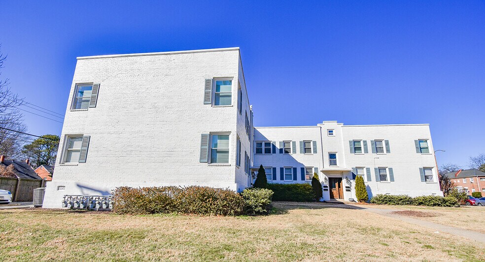 More Photos Of 3901-3903 Cutshaw Ave, Richmond Apartments For Sale