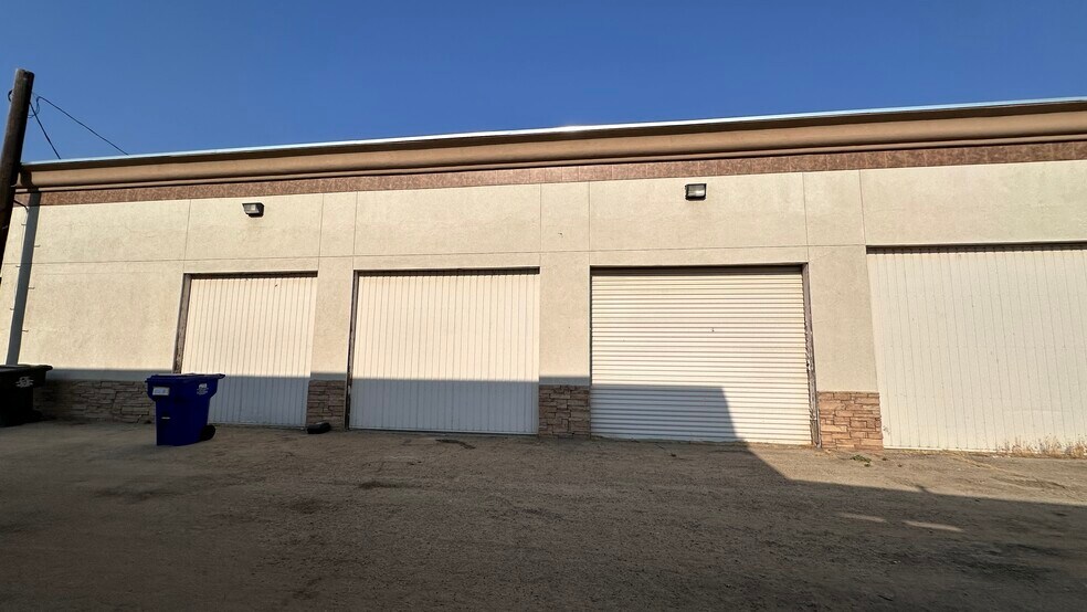 More Photos Of 801-803 Bear Mountain Blvd, Arvin Unknown For Lease