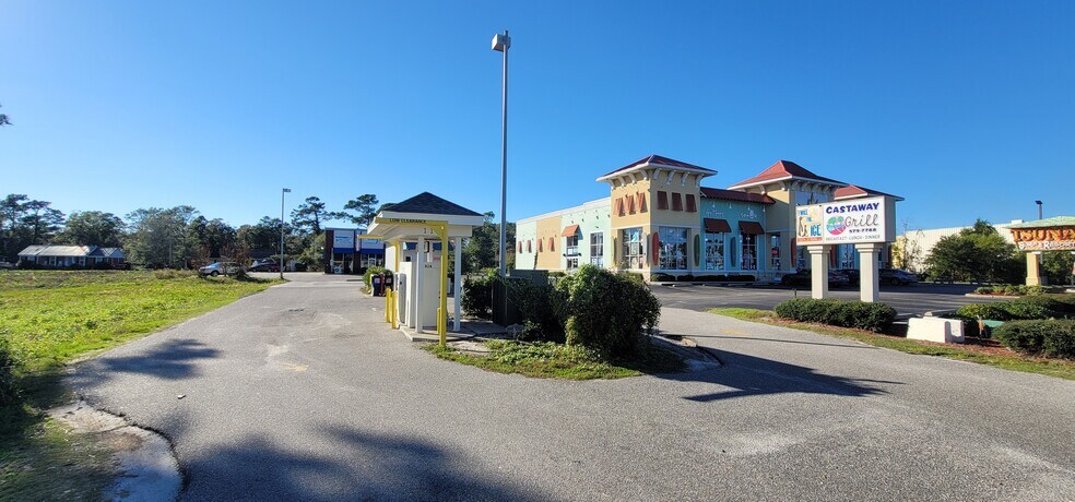 More Photos Of 112 Causeway Dr, Ocean Isle Beach Freestanding For Sale