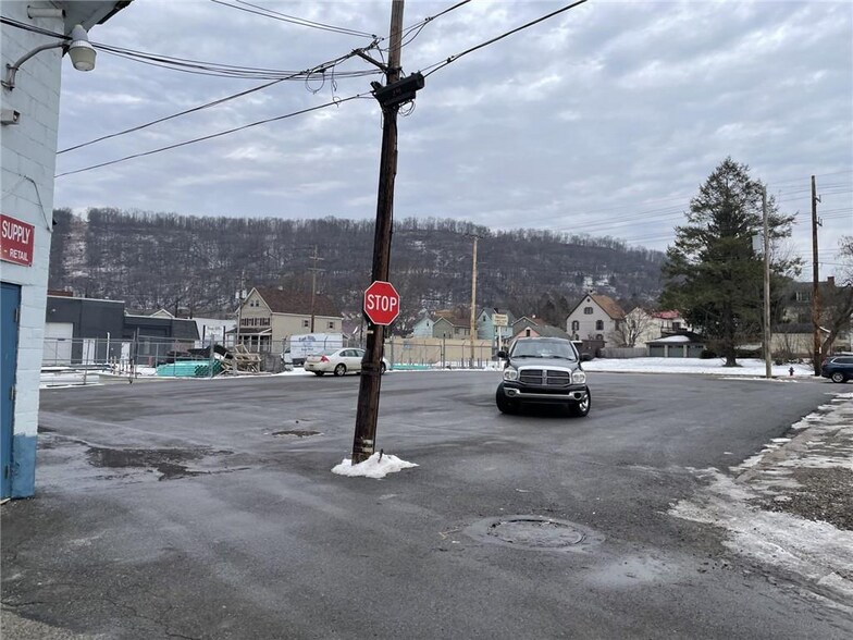 More Photos Of 520 Horner St, Johnstown Warehouse For Sale