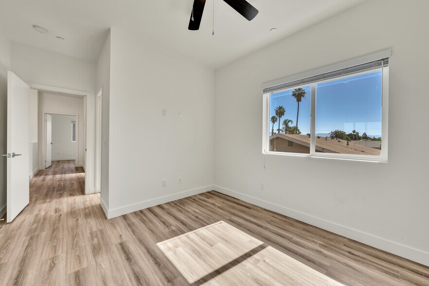 More Photos Of 33912 Whispering Palms Trail, Cathedral City Apartments For Sale