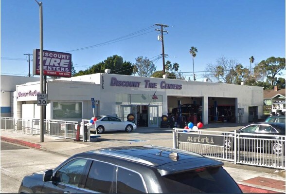 More Photos Of 1373-1393 E Walnut St, Pasadena Auto Repair For Sale