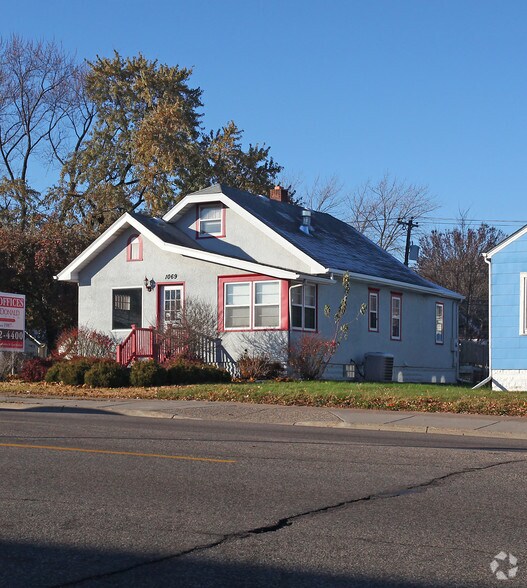 More Photos Of 1069 Robert St S, West Saint Paul Coworking Space
